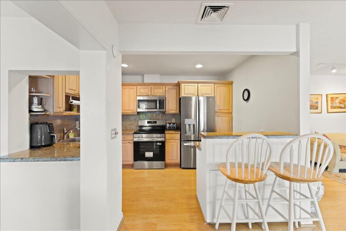 RIO VISTA VILLAS - Residential