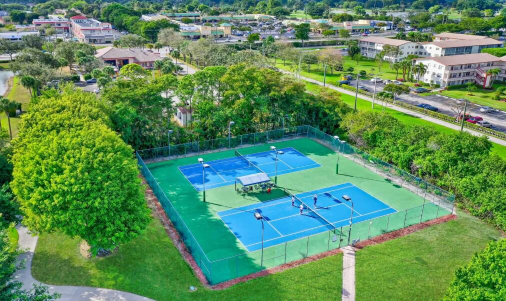 BRENTWOOD OF BOCA PH I - Residential