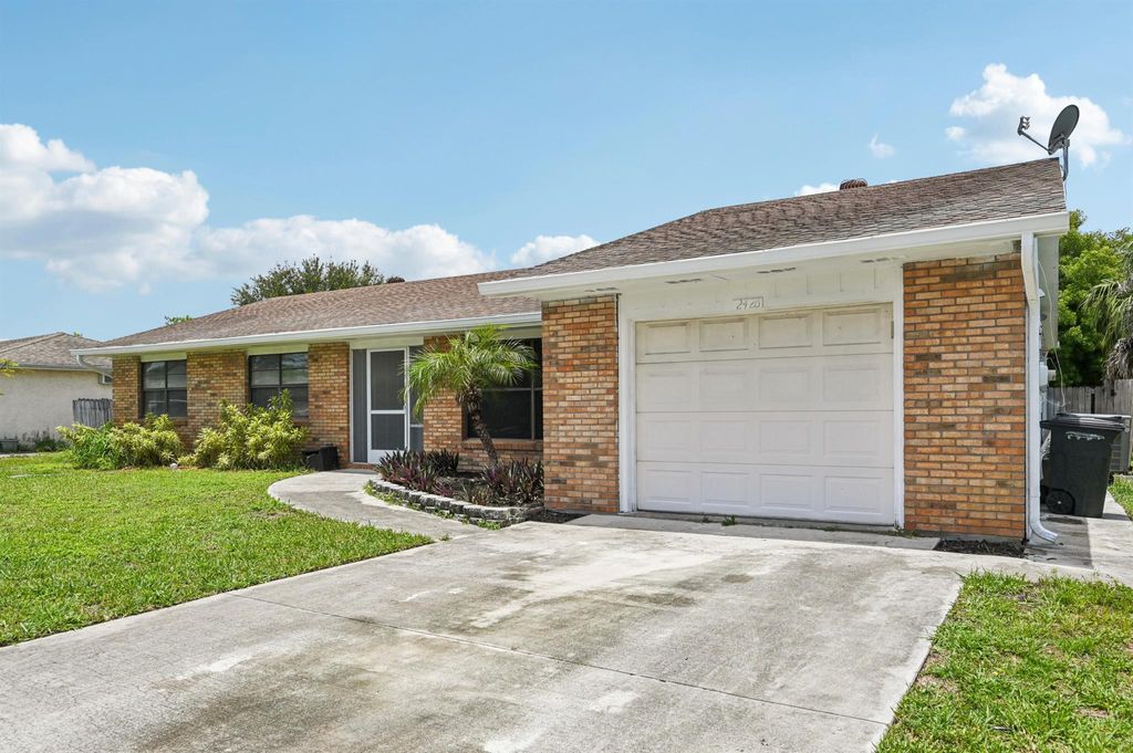 Photo of 2426 SE Stonecrop Street, Port Saint Lucie, FL 34984 (MLS # R11103797)