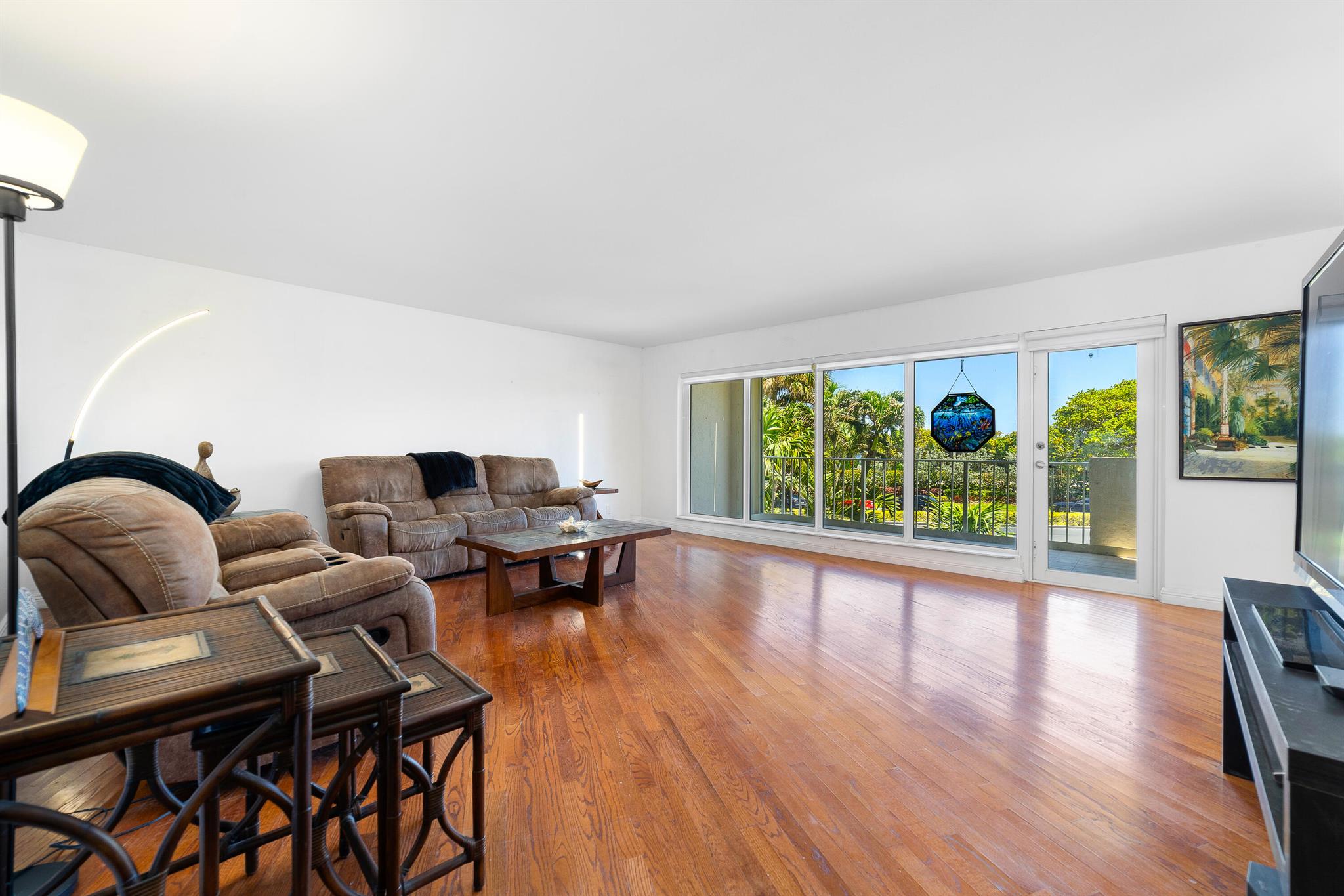 4301 N Ocean Boulevard 203