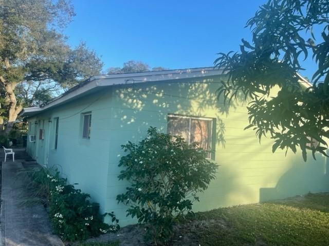 IMMEDIATE MOVE IN AVAILABLE!! NO HOA.... Spacious Fully fresh remodeled 2-bedroom, 1-bath, with large utility closet & central A/C system. This bright and stylish home is move-in ready with Stainless steel appliances and optional Washer/ Dryer hook up. Very motivated and friendly owner. The unit features tile throughout and is pet friendly. Less than 10 miles from Downtown Aquarium and Beaches.