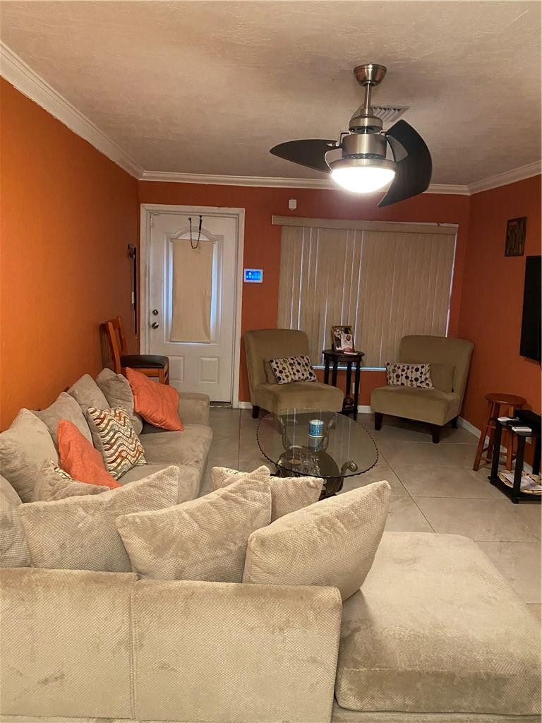 Lake Aire Estates 54-15 B - Residential