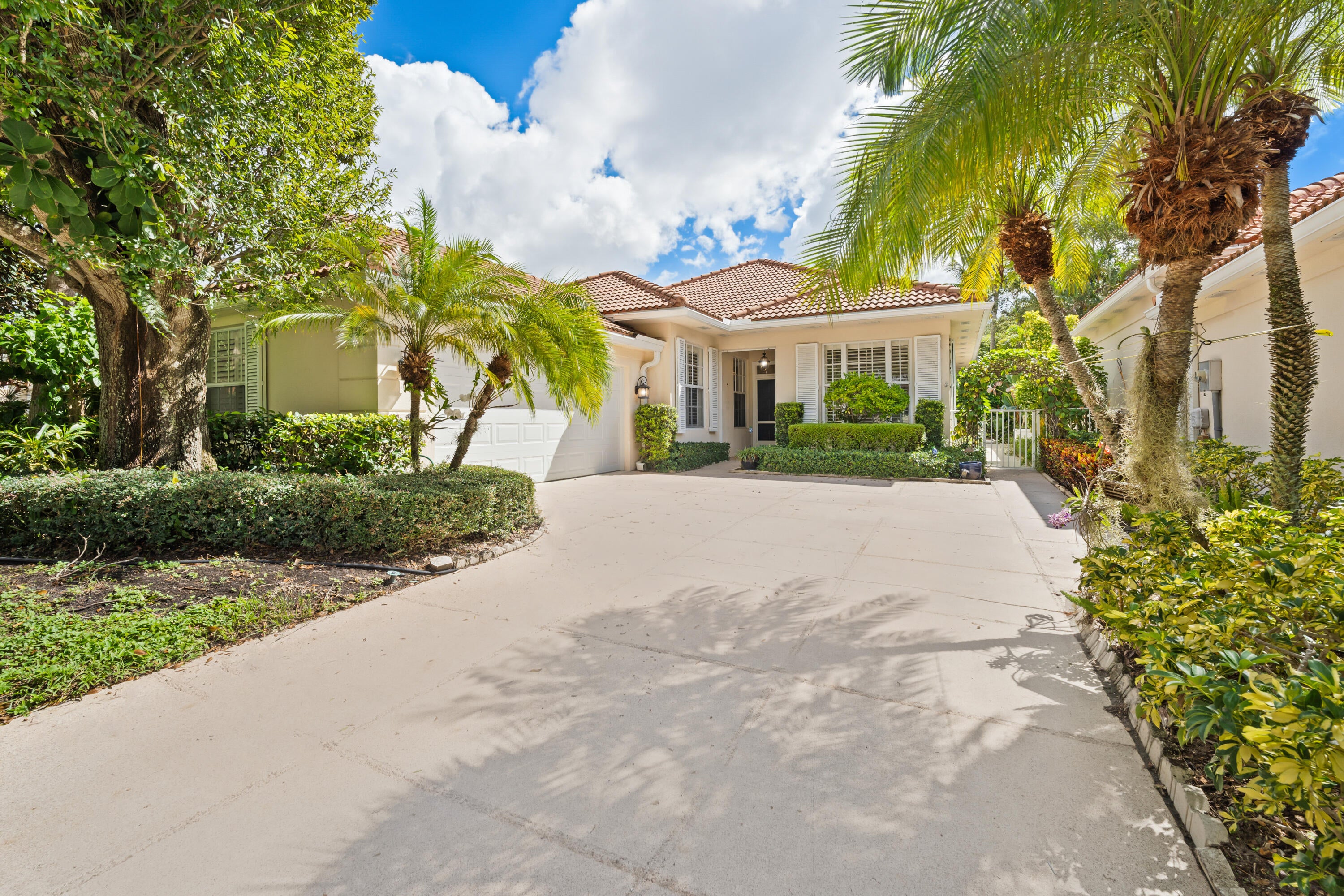 309 KELSEY PARK Circle