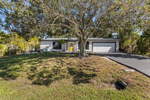 A home in Port St Lucie