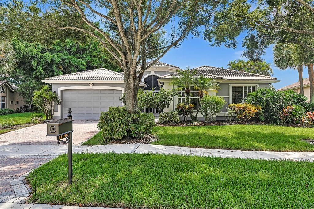 Photo of 11748 Cardenas Boulevard, Boynton Beach, FL 33437 (MLS # R10833908)