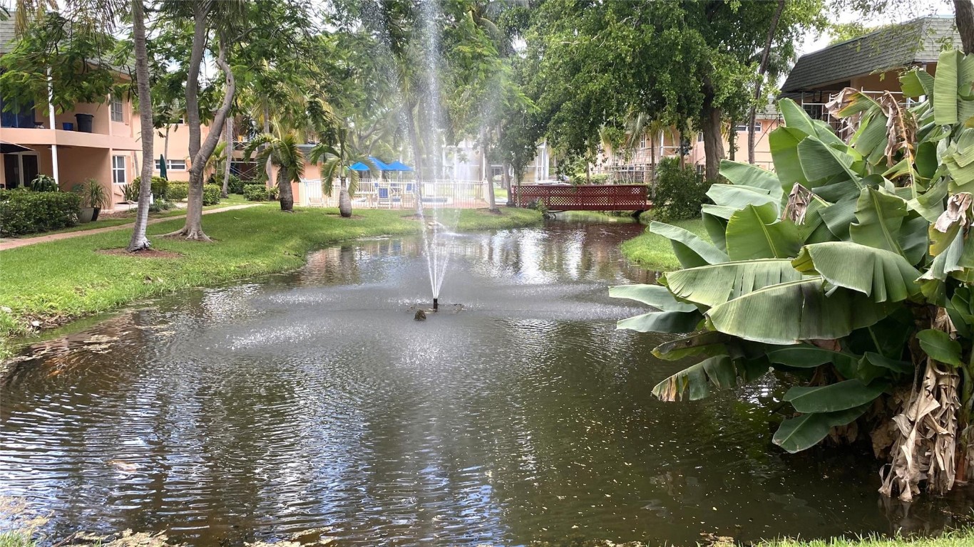 Coco Cay Condo - Residential Lease