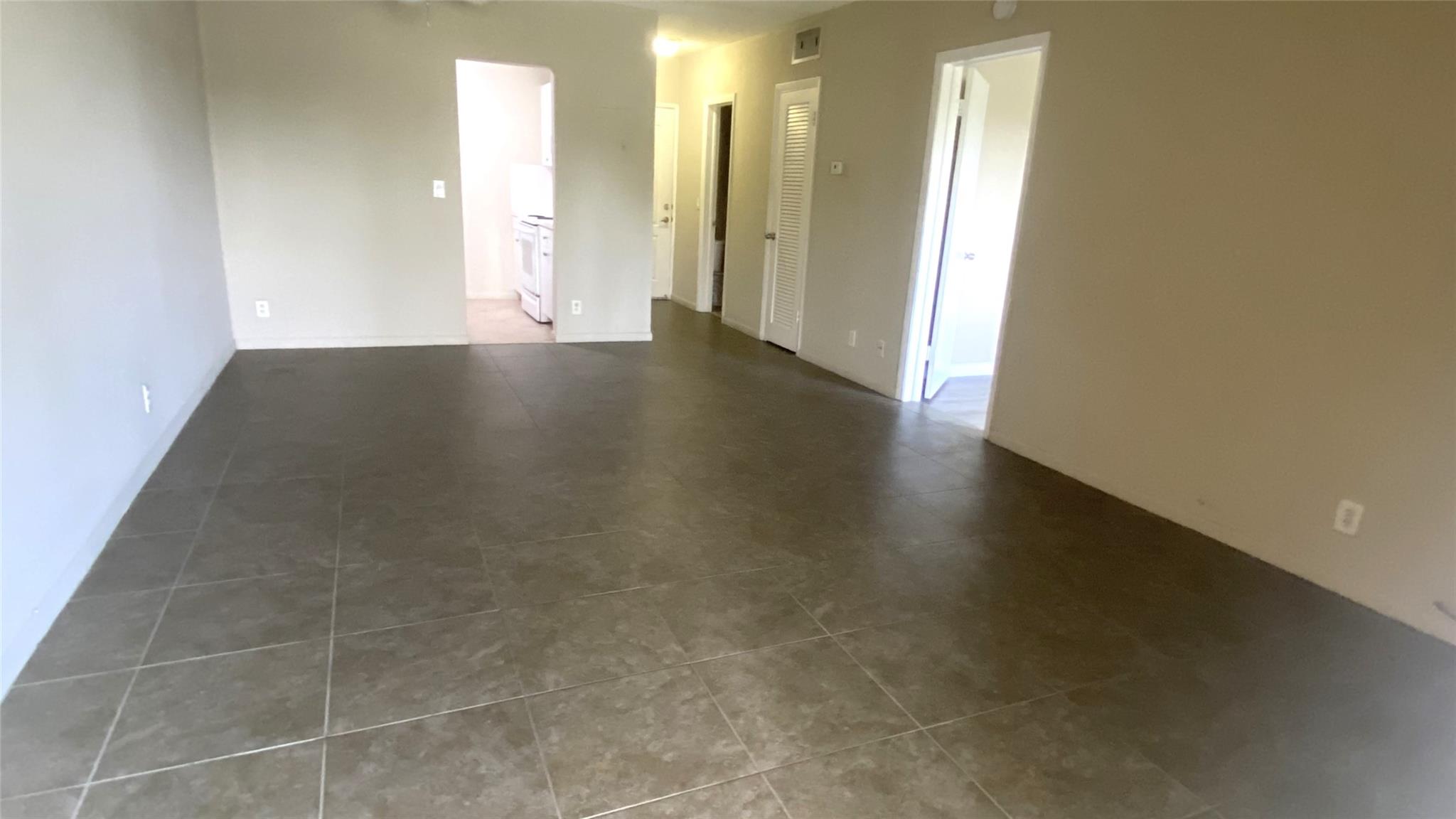 Coco Cay Condo - Residential Lease