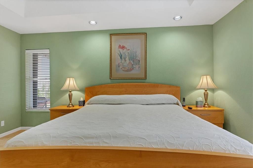 Palm Aire Oaks Course Est - Residential