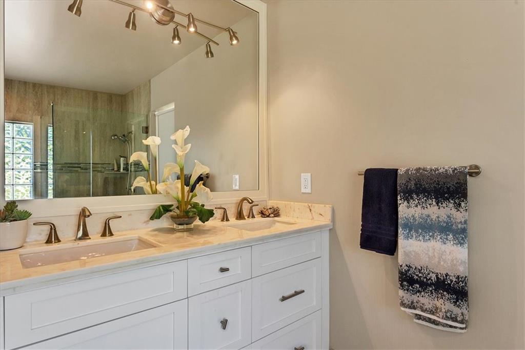 Palm Aire Oaks Course Est - Residential