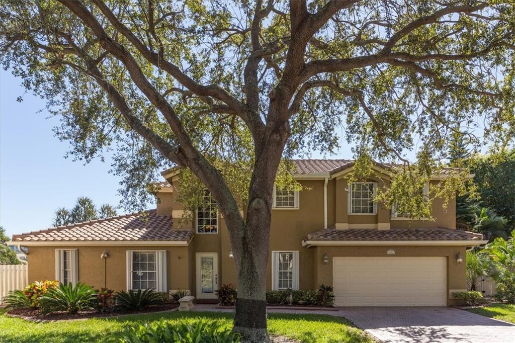 Palm Aire Oaks Course Est - Residential