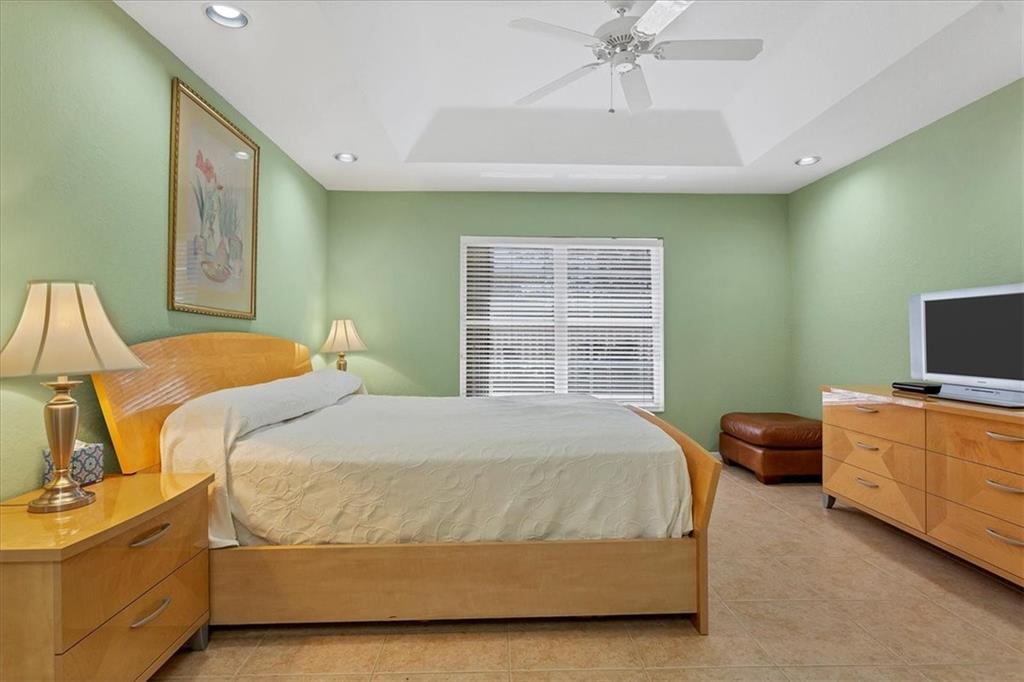 Palm Aire Oaks Course Est - Residential