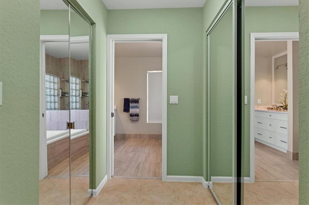 Palm Aire Oaks Course Est - Residential