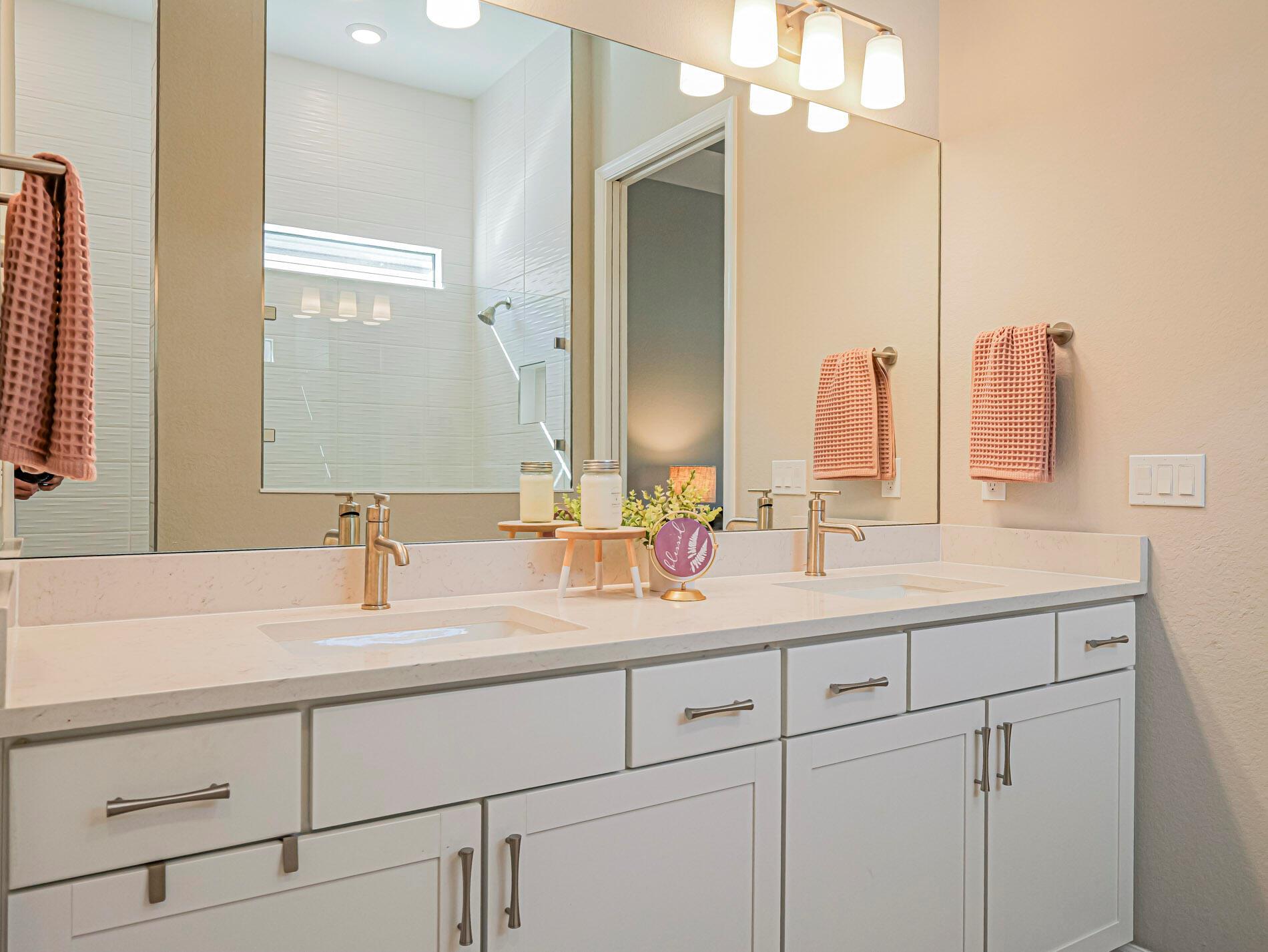 Valencia Gardens - Residential