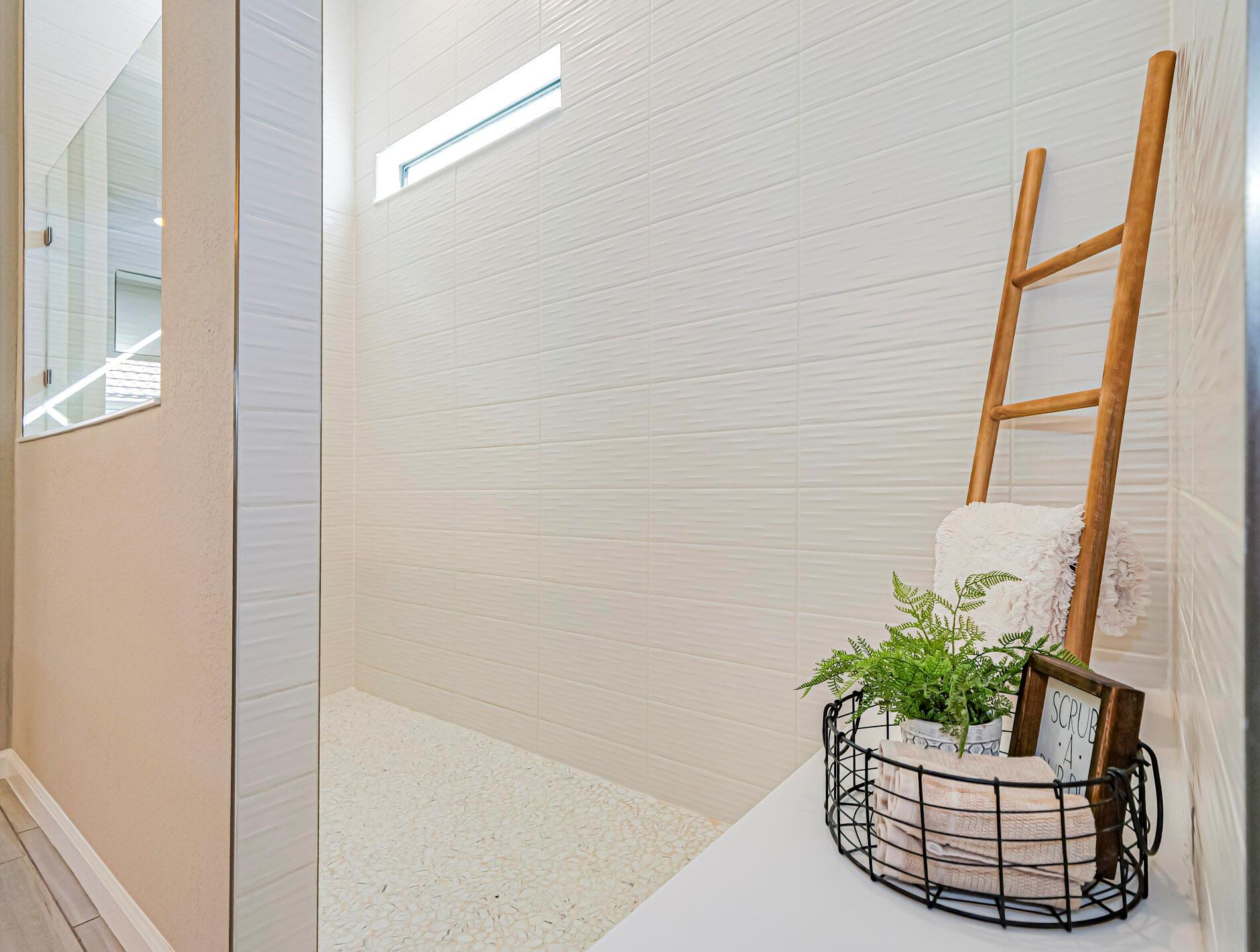 Valencia Gardens - Residential