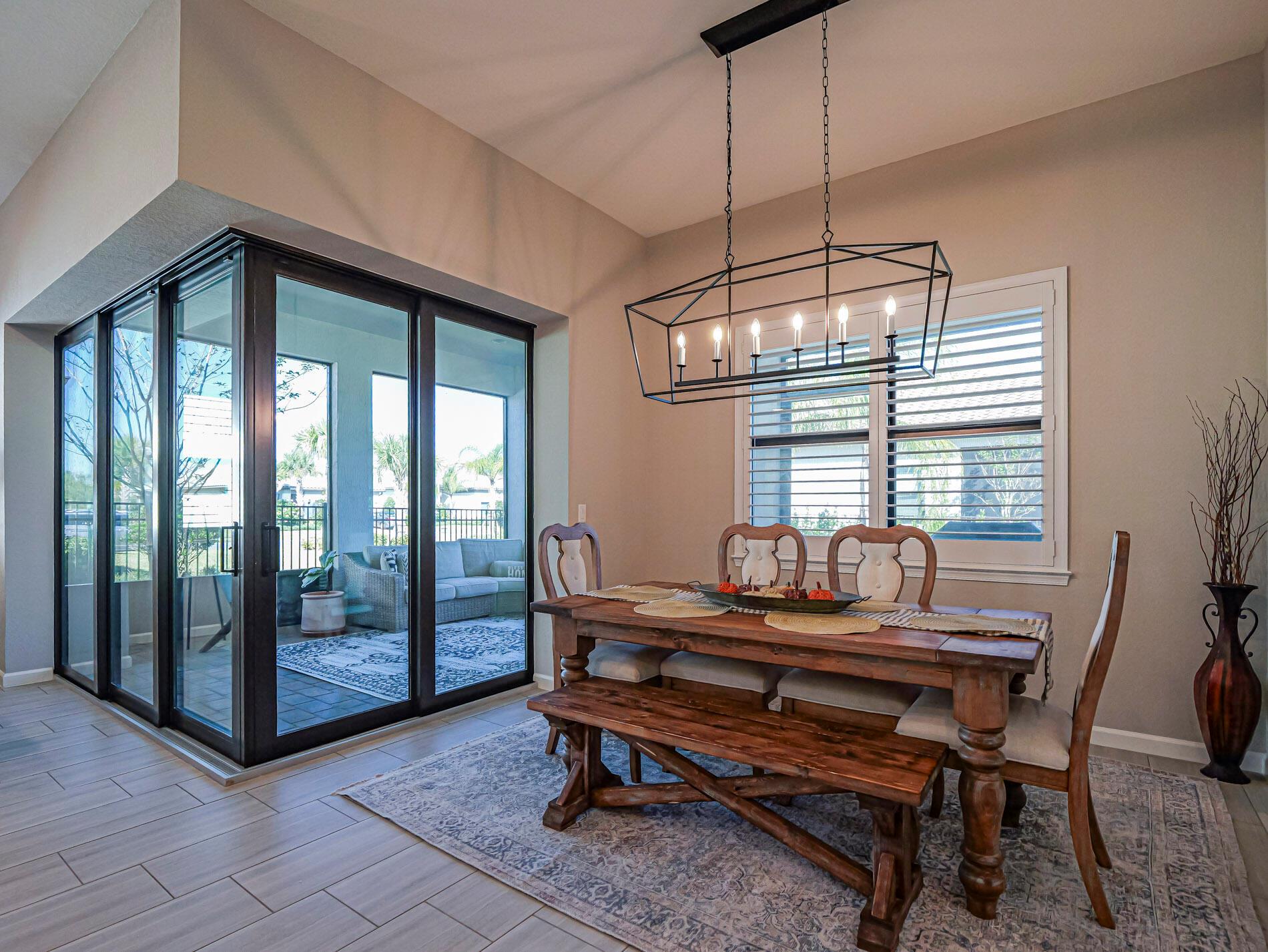 Valencia Gardens - Residential