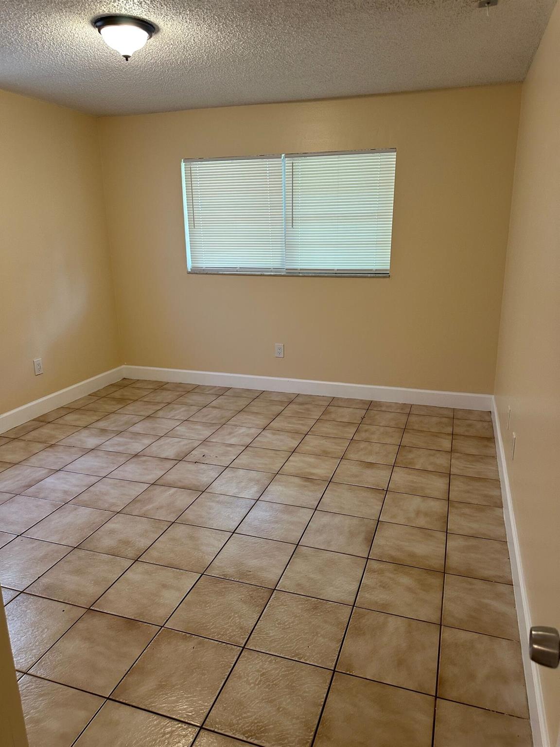 TROPICAL TERRACE - Residential Income