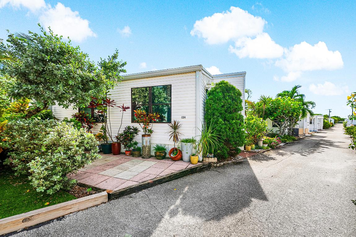 BRINY BREEZES INC - Residential