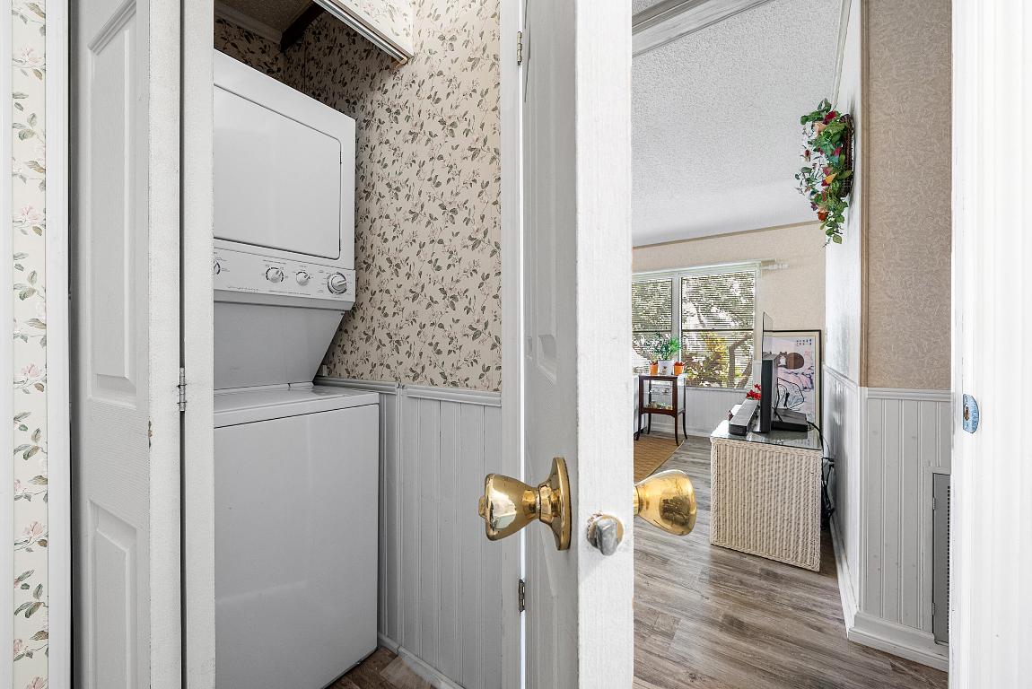 BRINY BREEZES INC - Residential