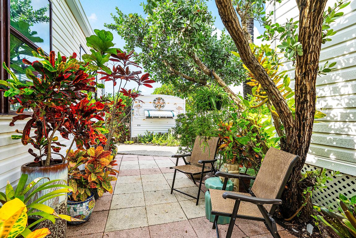 BRINY BREEZES INC - Residential