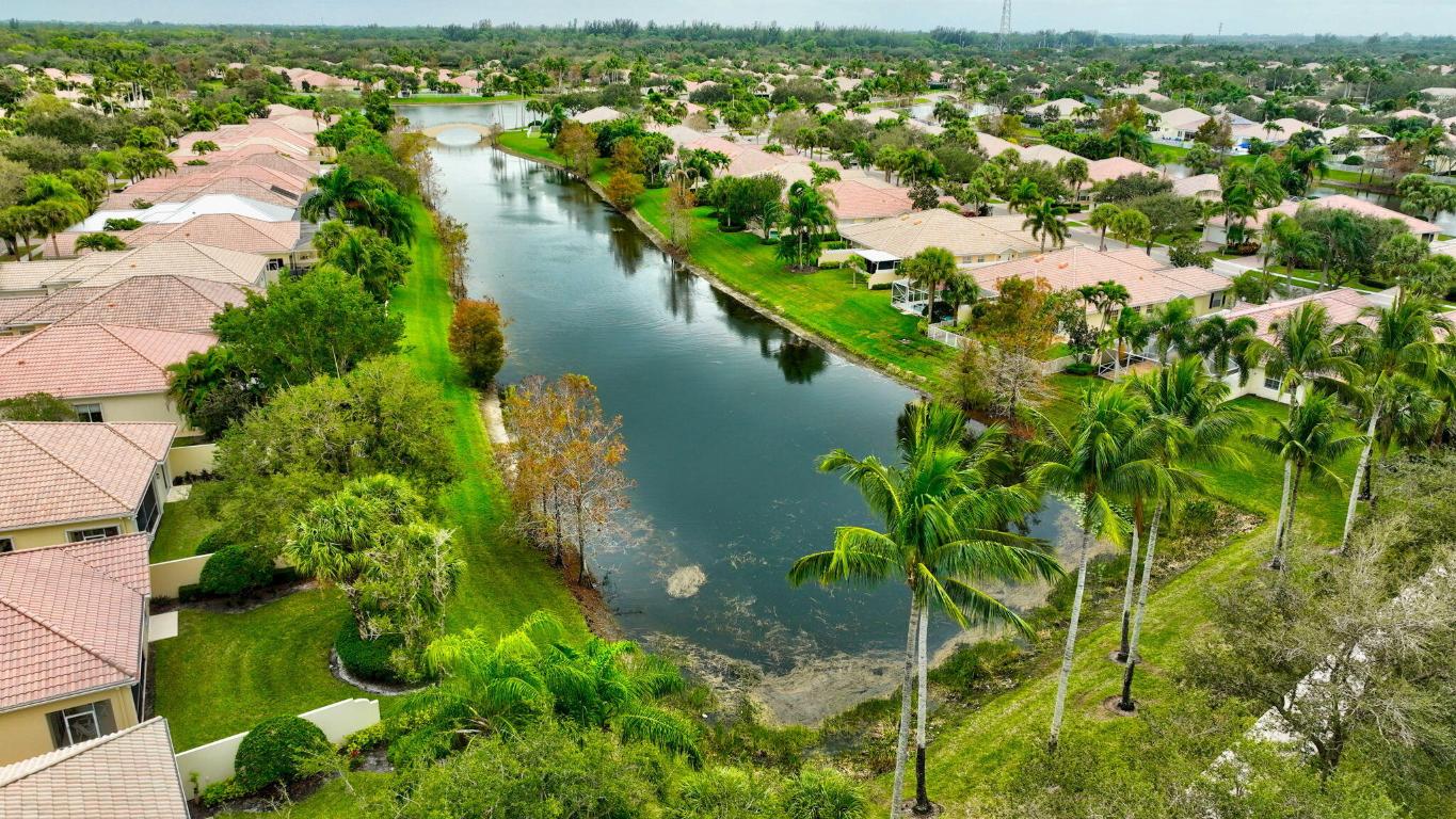 VILLAGEWALK OF WELLINGTON 1 - Residential