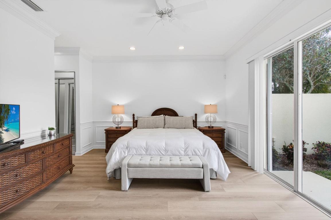 VILLAGEWALK OF WELLINGTON 1 - Residential