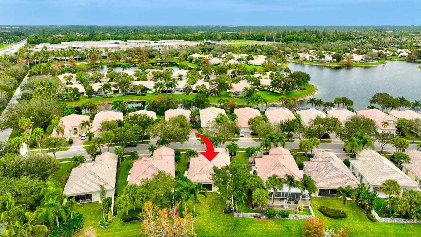 VILLAGEWALK OF WELLINGTON 1 - Residential