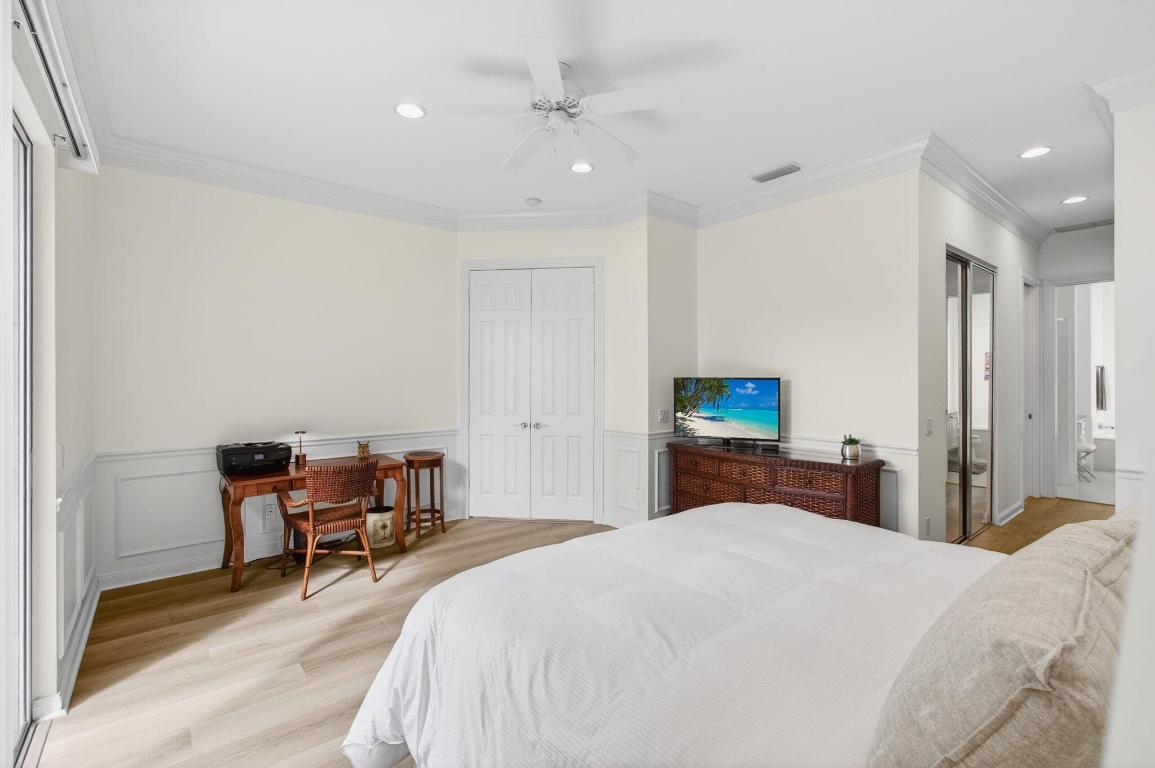 VILLAGEWALK OF WELLINGTON 1 - Residential