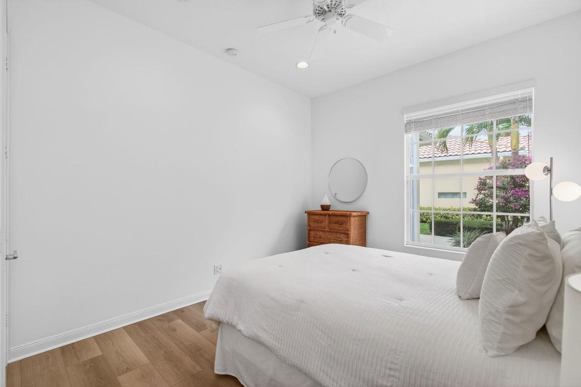 VILLAGEWALK OF WELLINGTON 1 - Residential