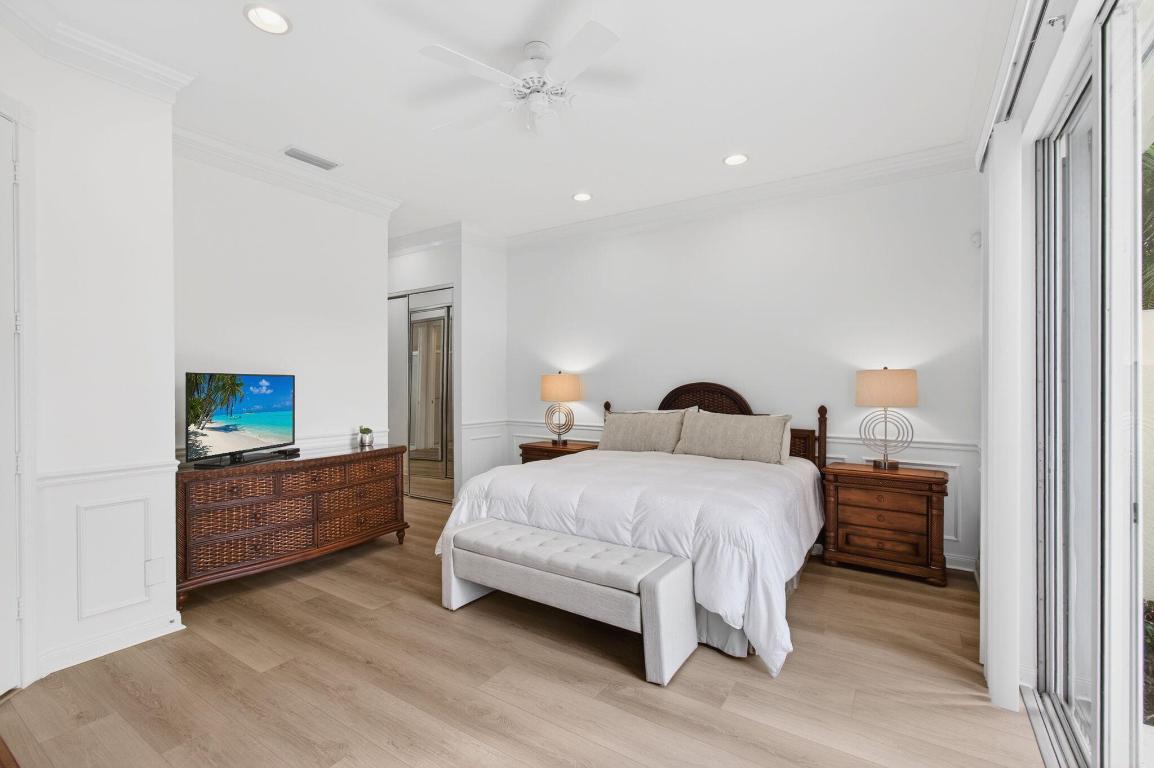 VILLAGEWALK OF WELLINGTON 1 - Residential