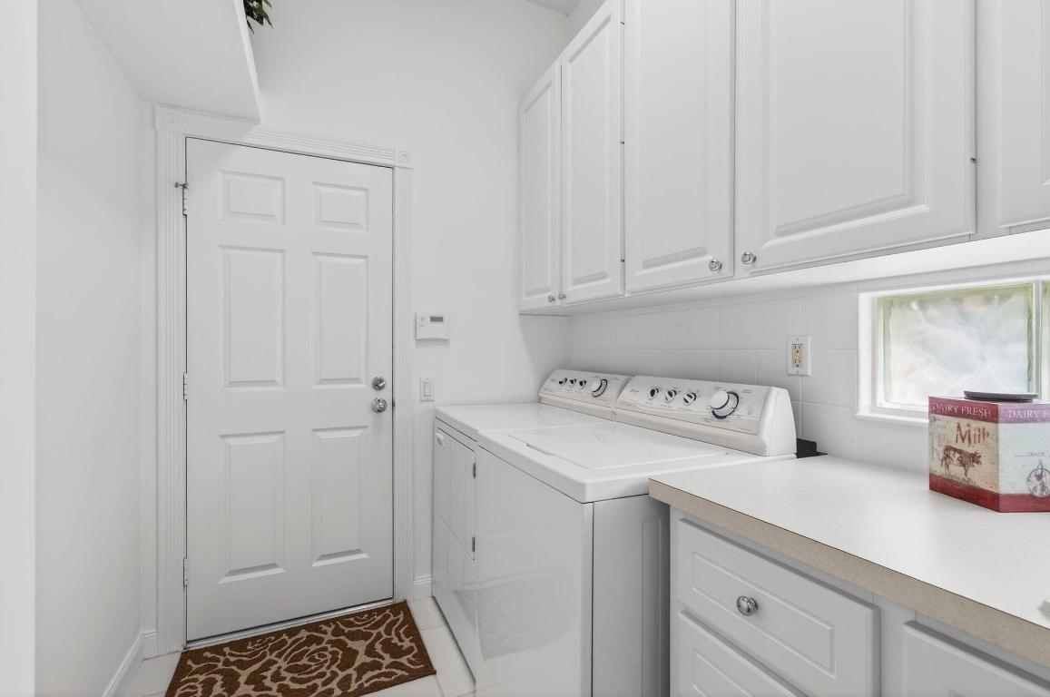 VILLAGEWALK OF WELLINGTON 1 - Residential