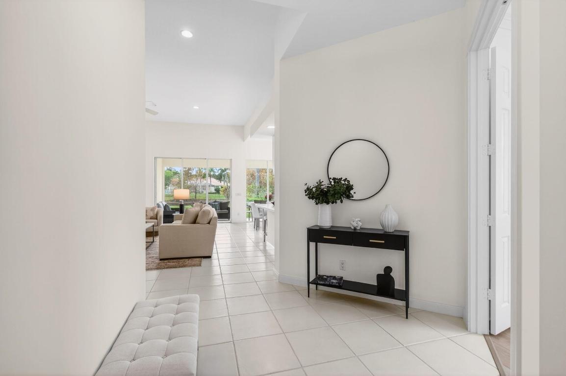 VILLAGEWALK OF WELLINGTON 1 - Residential