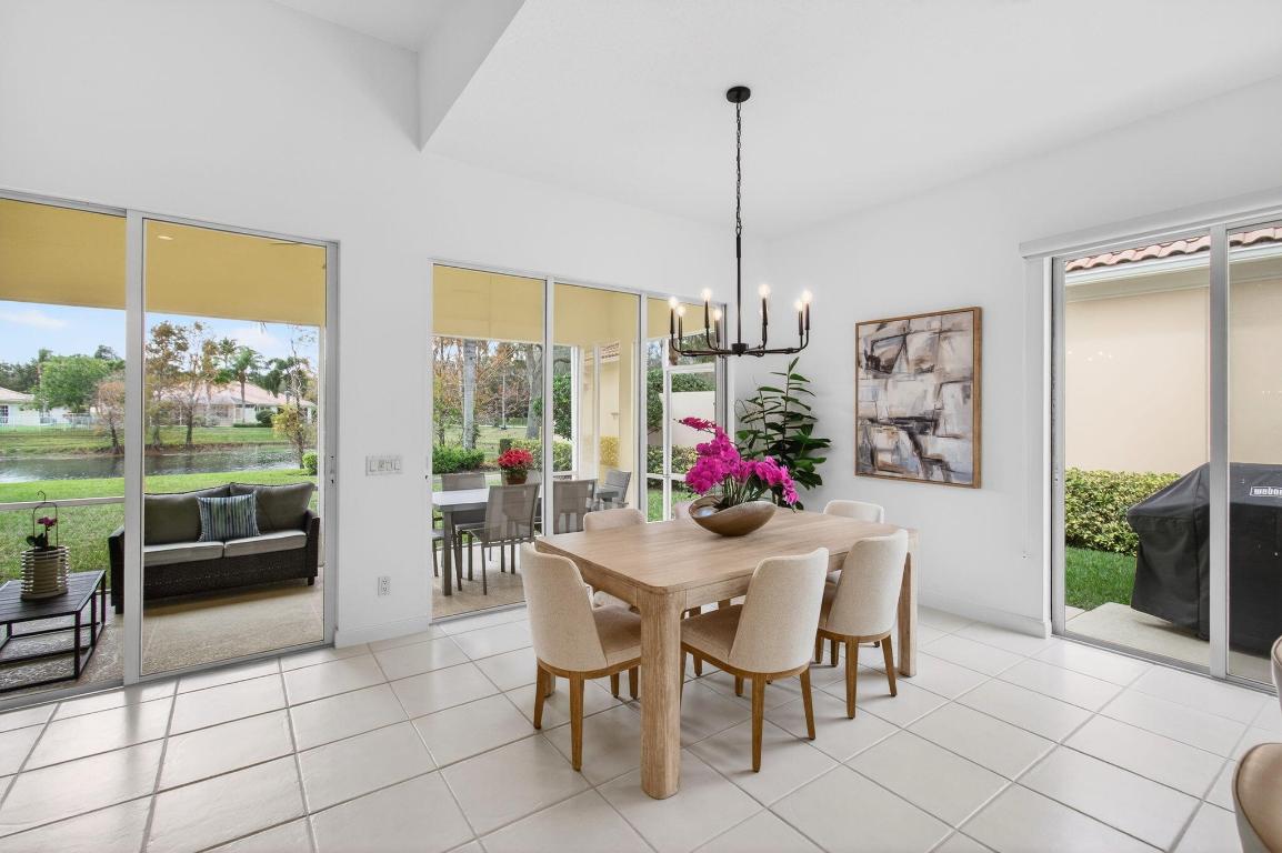 VILLAGEWALK OF WELLINGTON 1 - Residential