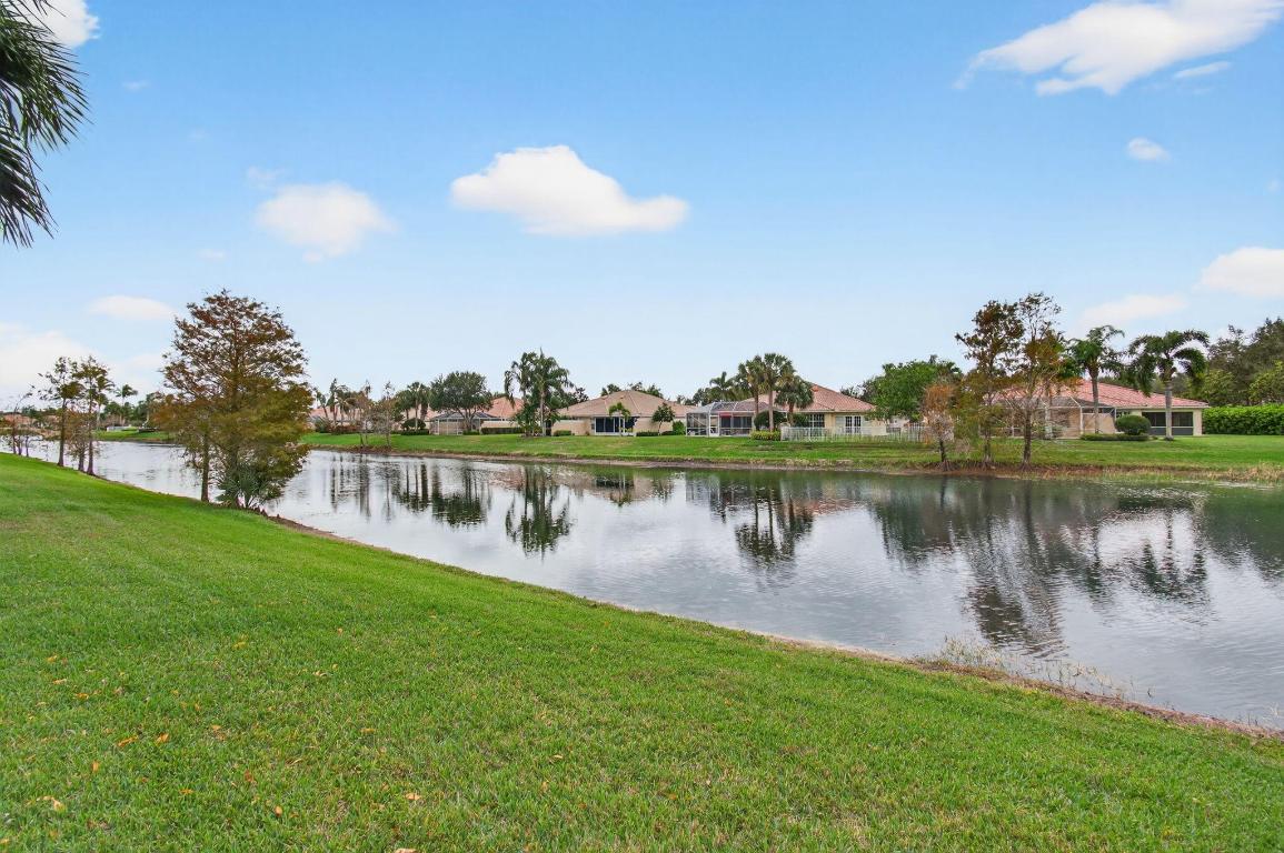 VILLAGEWALK OF WELLINGTON 1 - Residential