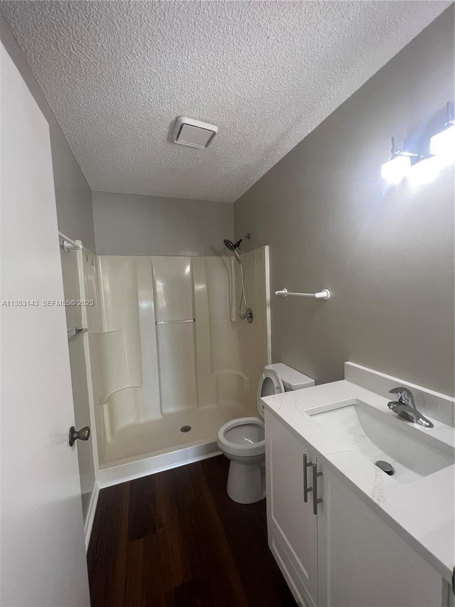 JOGGERS RUN - Residential Lease