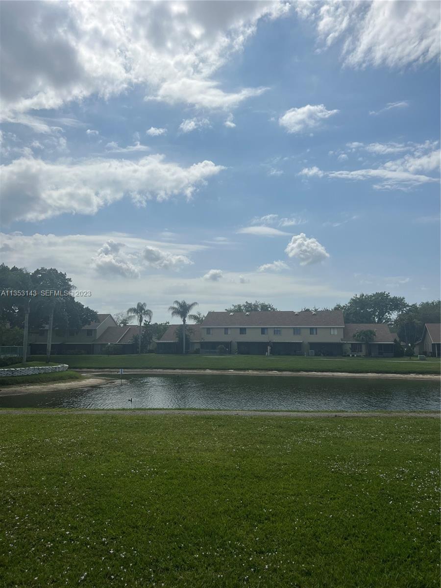 JOGGERS RUN - Residential Lease