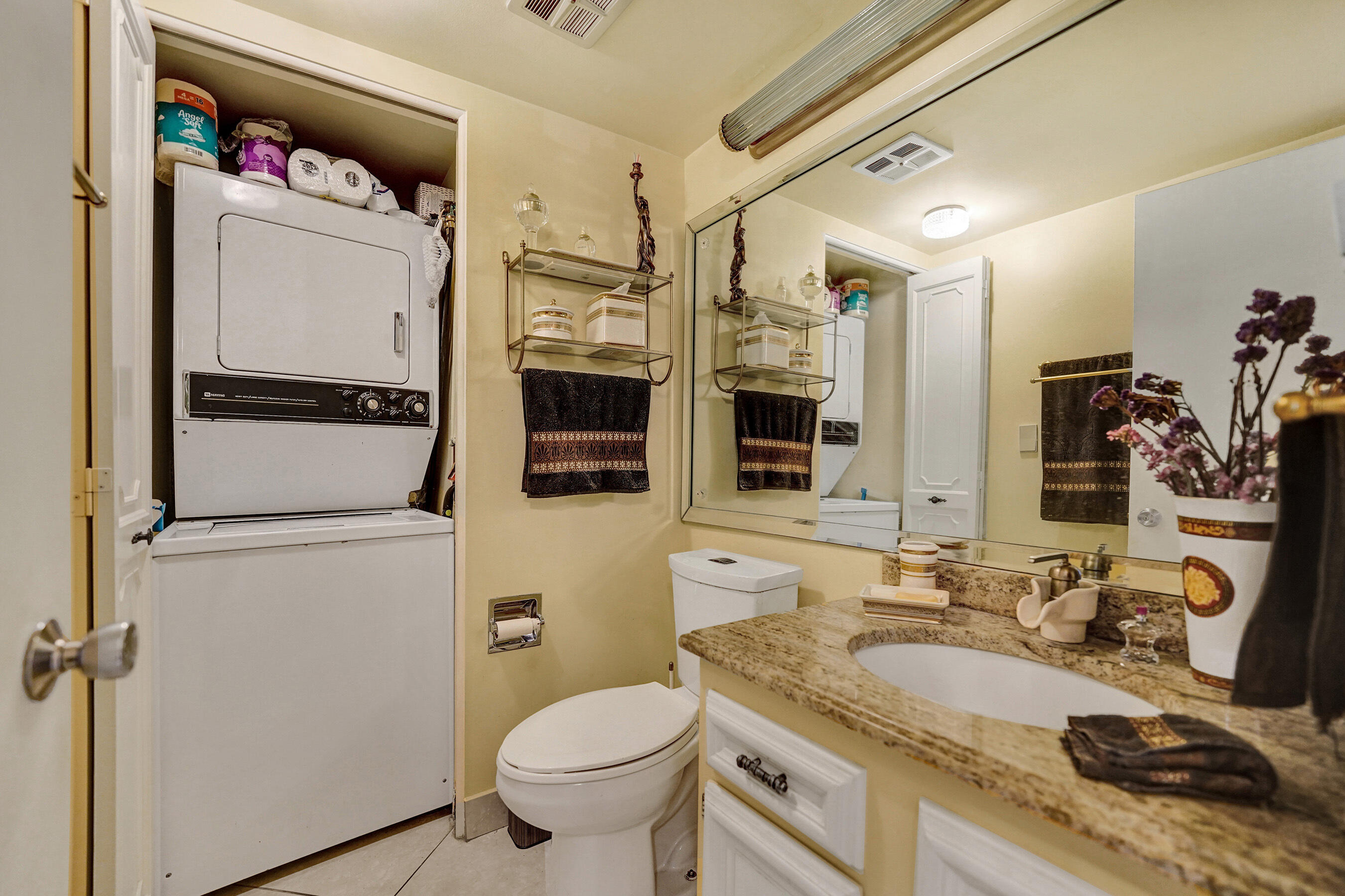 PLAYA DEL MAR CONDO - Residential