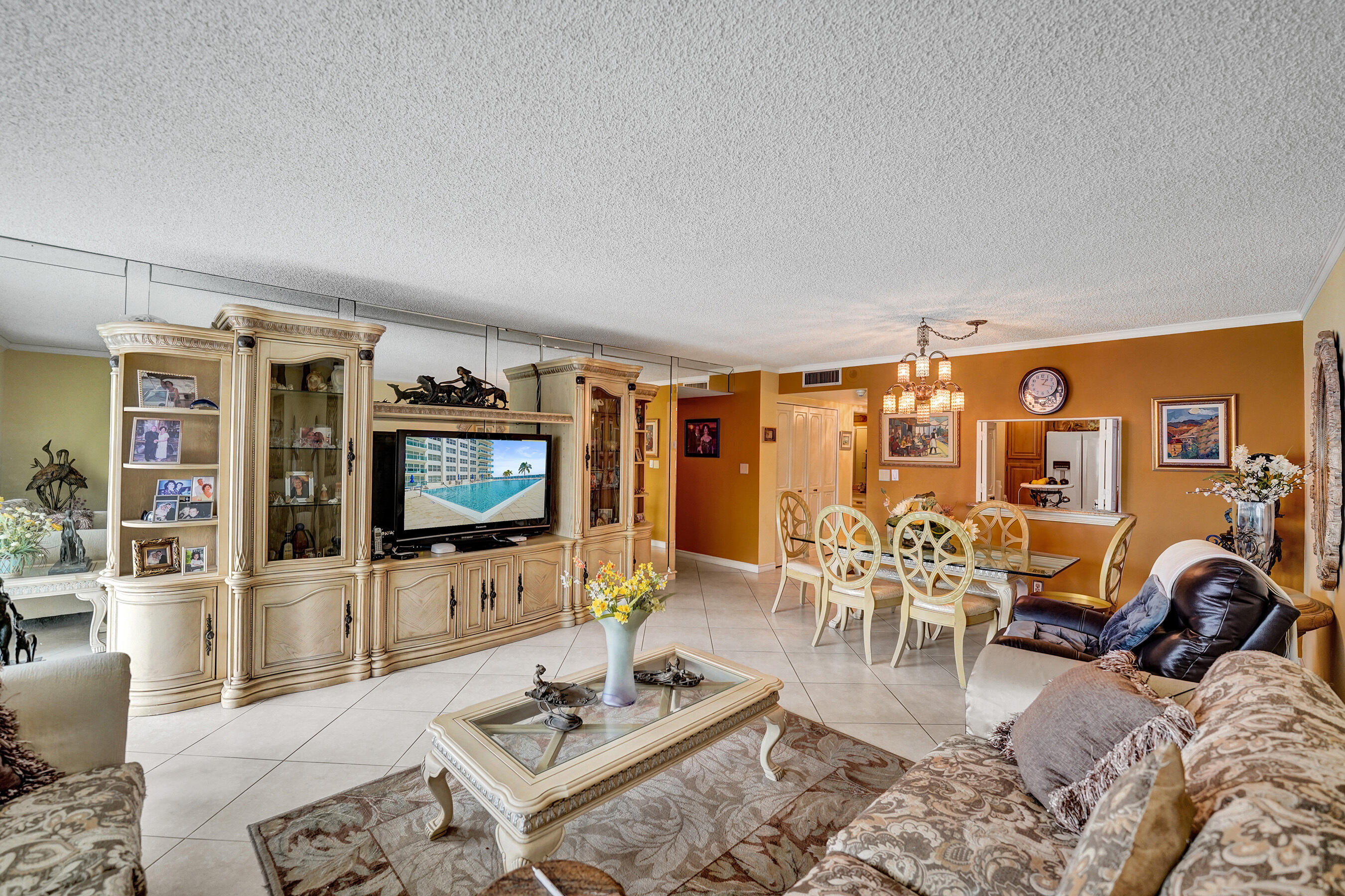 PLAYA DEL MAR CONDO - Residential