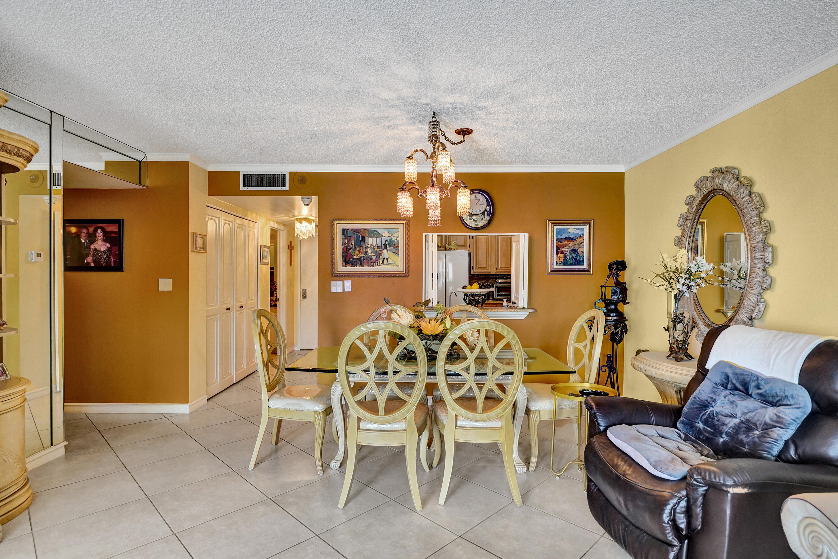 PLAYA DEL MAR CONDO - Residential