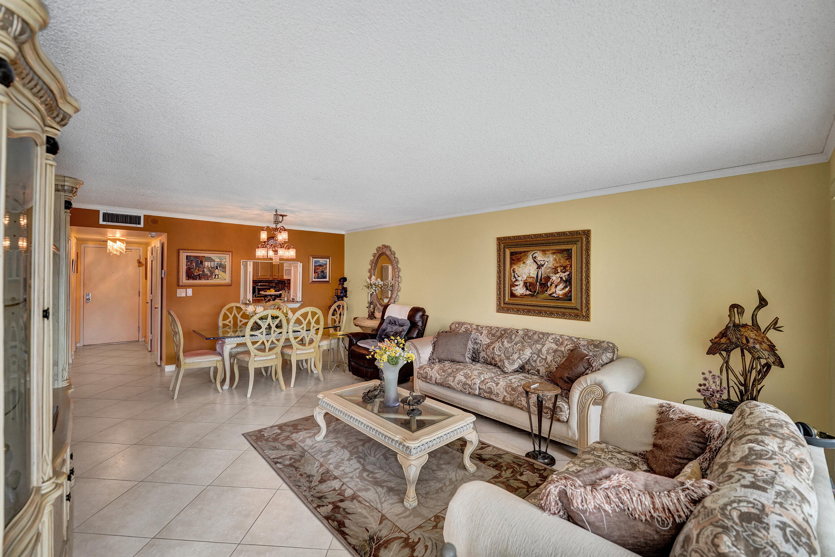 PLAYA DEL MAR CONDO - Residential