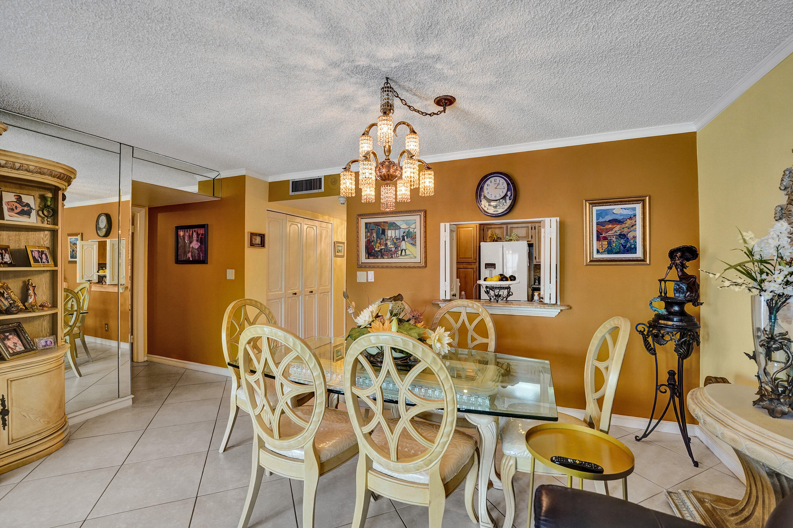 PLAYA DEL MAR CONDO - Residential