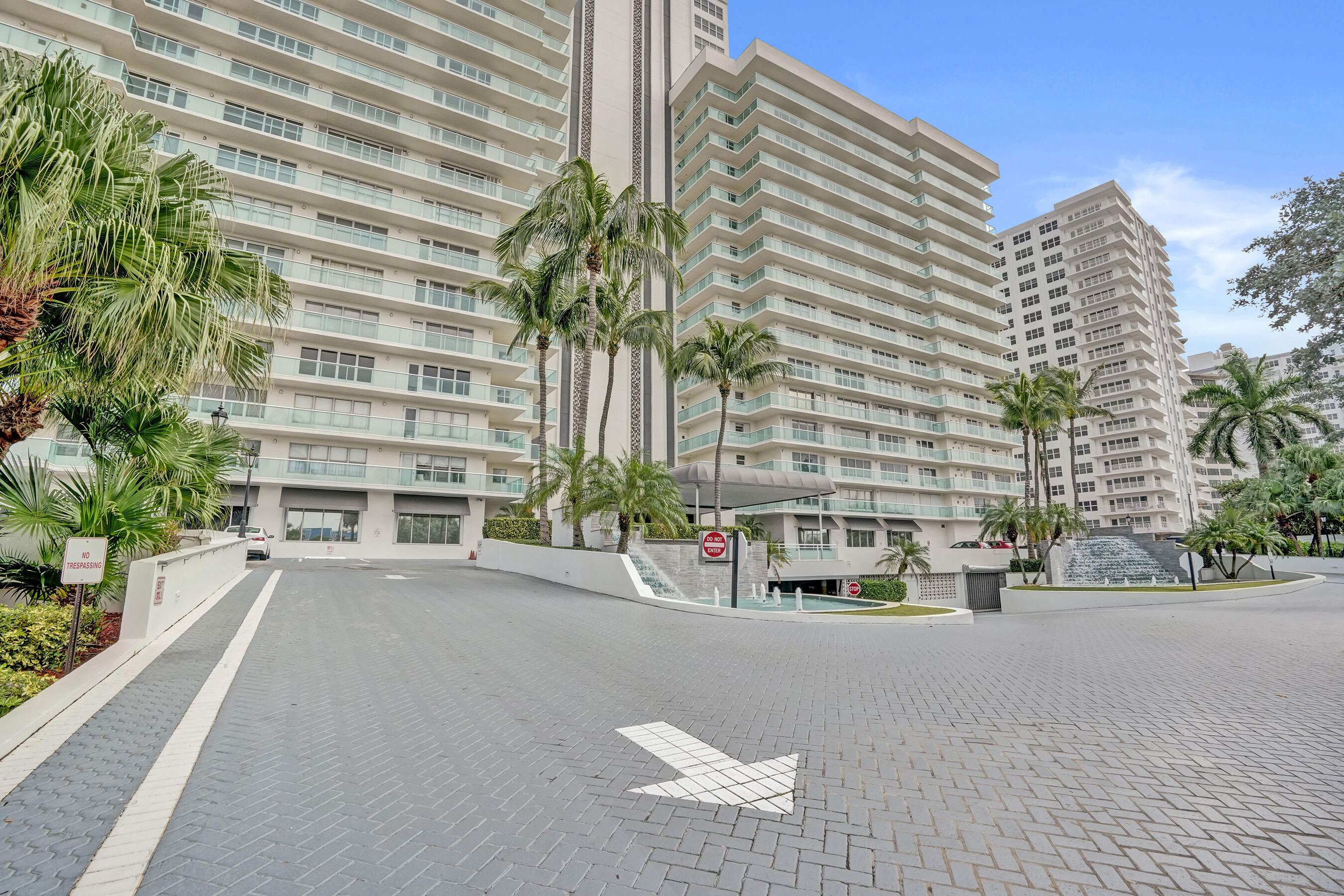 PLAYA DEL MAR CONDO - Residential