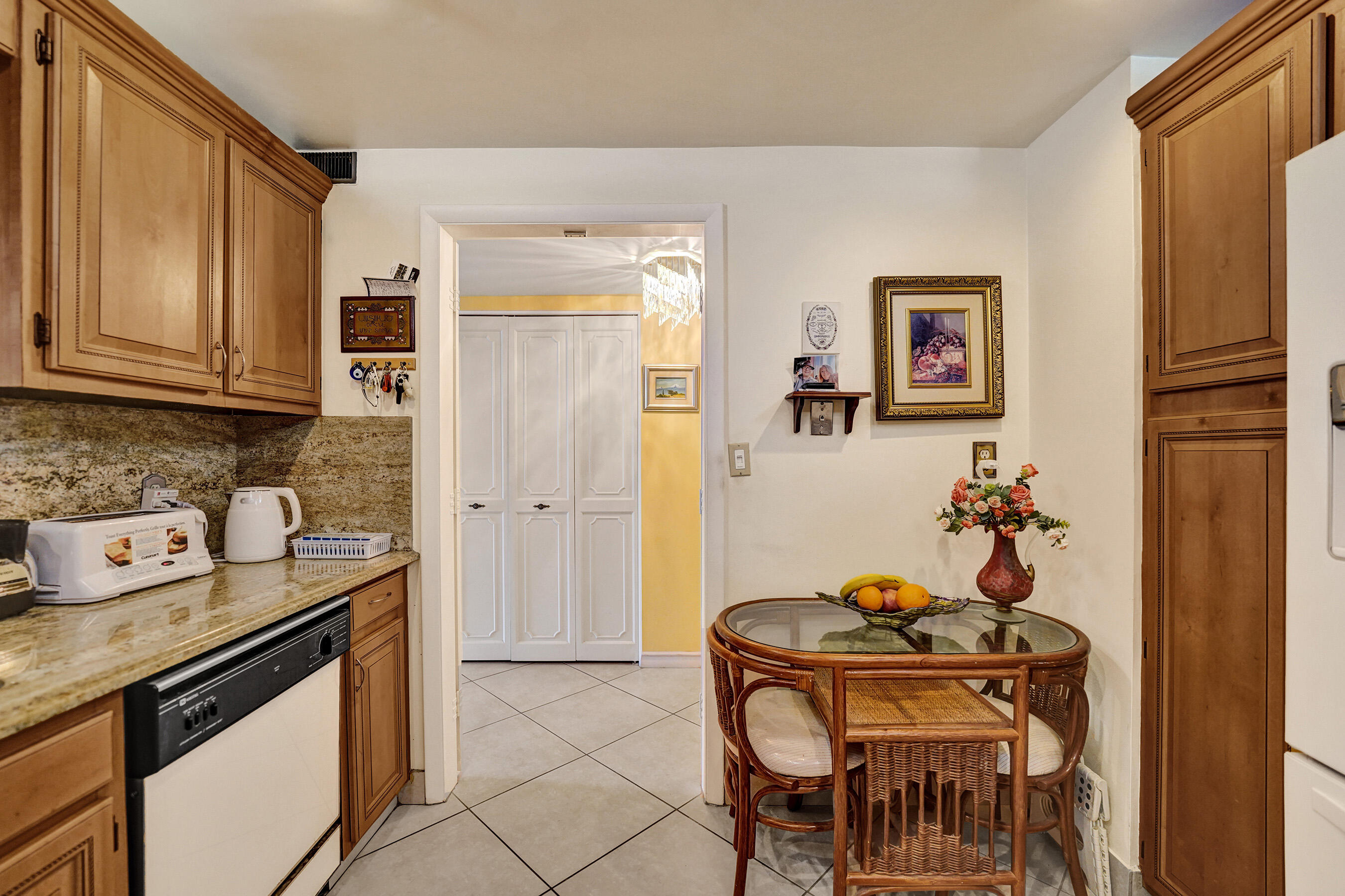 PLAYA DEL MAR CONDO - Residential