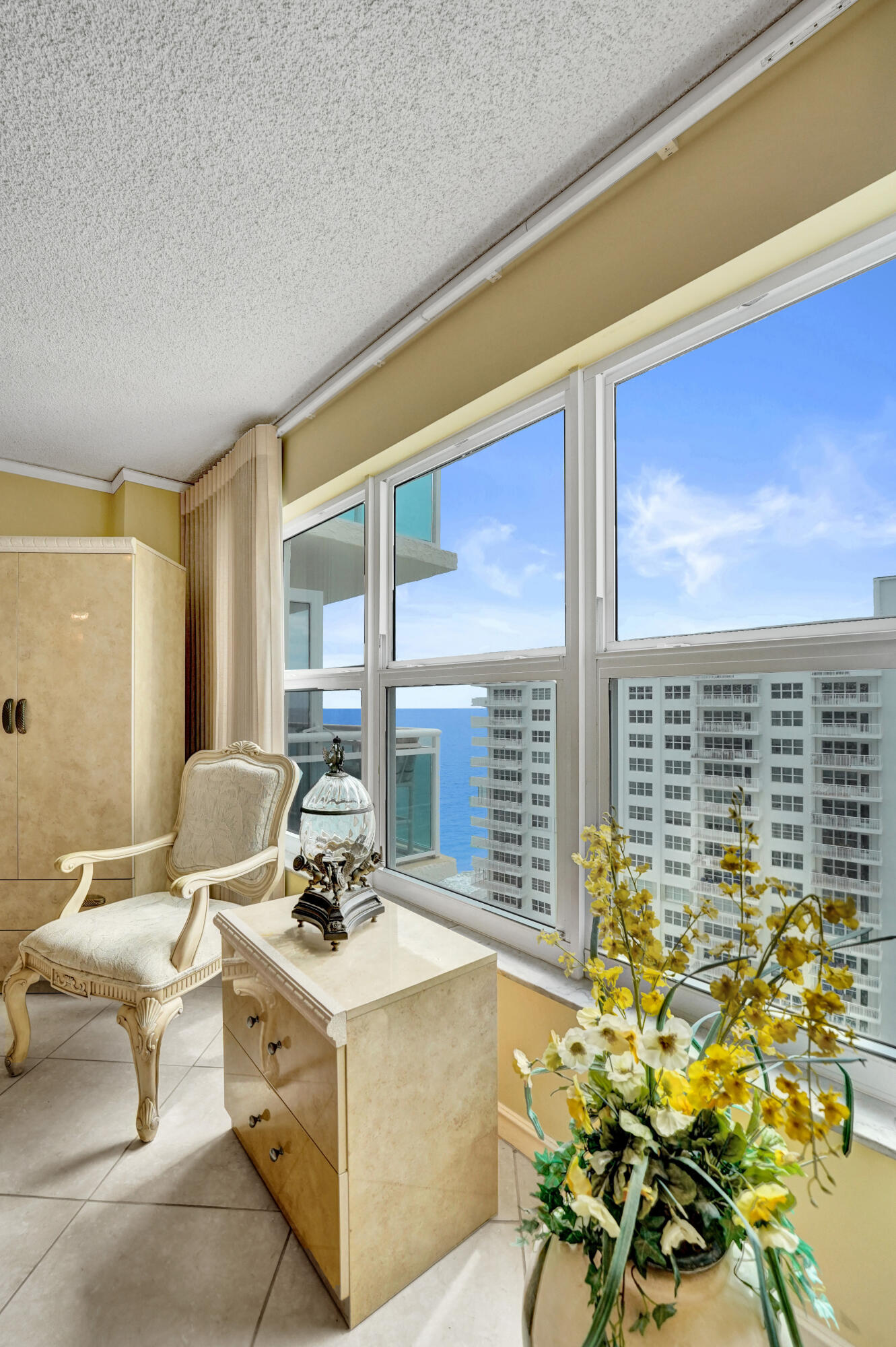 PLAYA DEL MAR CONDO - Residential