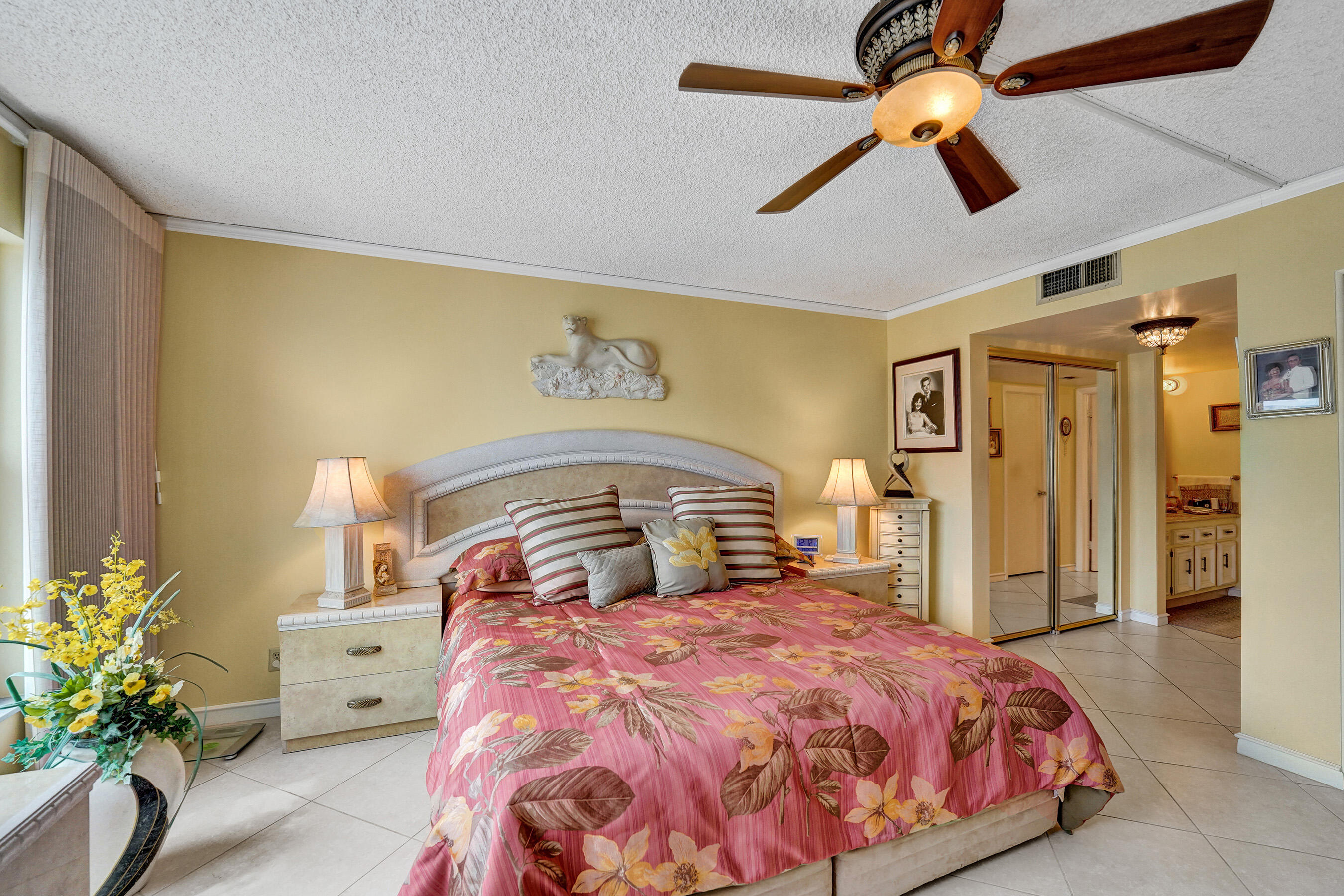 PLAYA DEL MAR CONDO - Residential