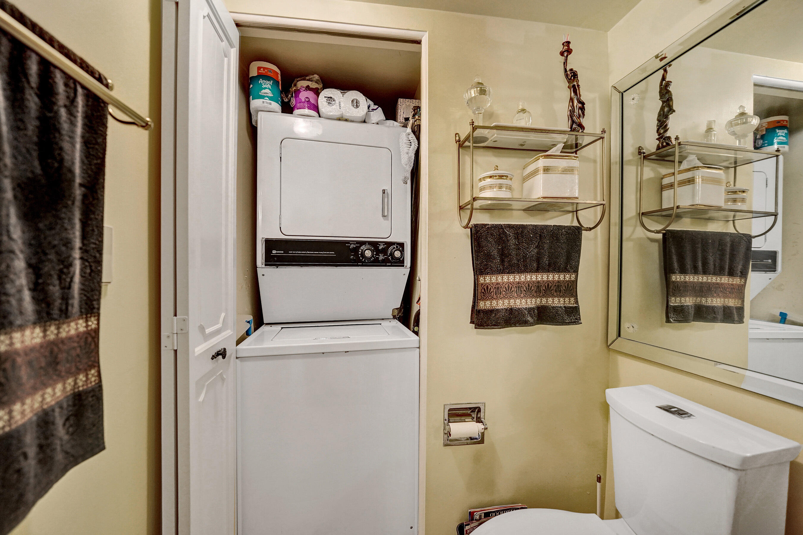 PLAYA DEL MAR CONDO - Residential