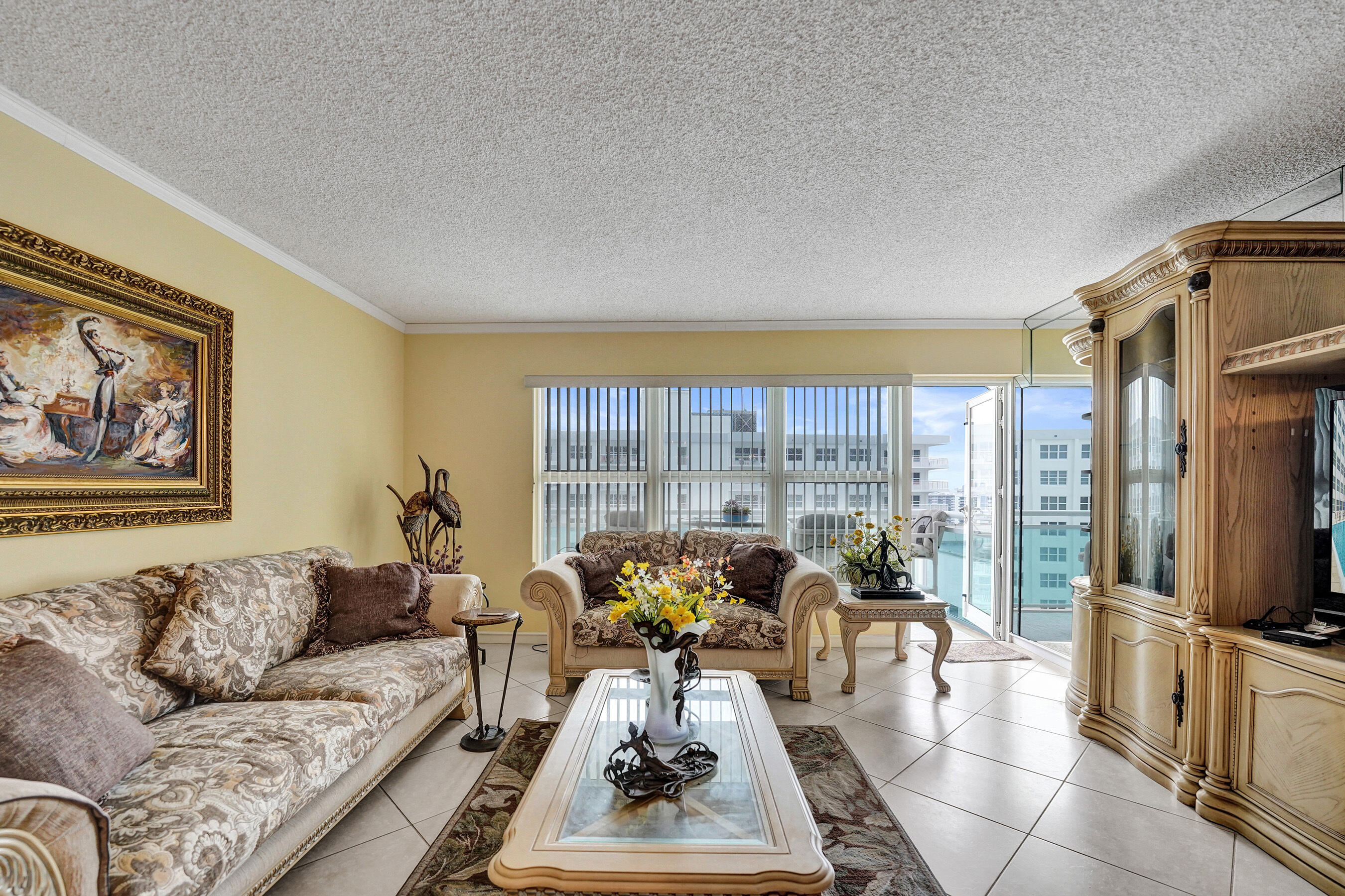 PLAYA DEL MAR CONDO - Residential