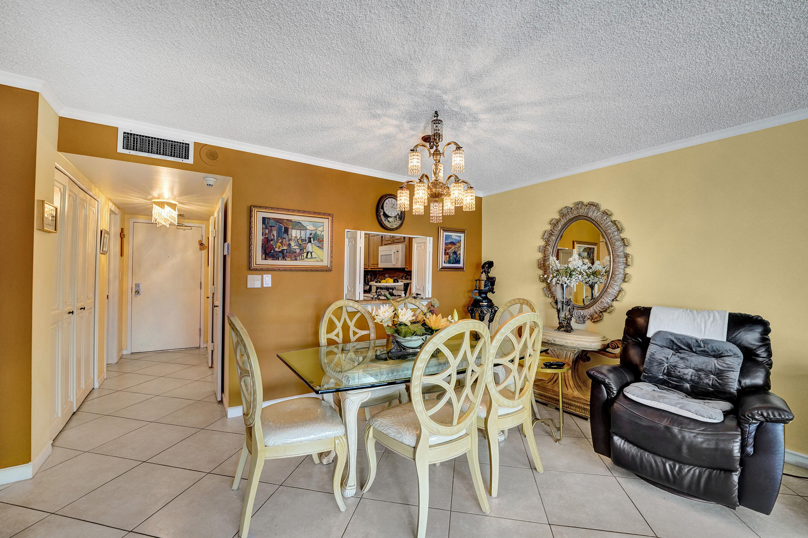 PLAYA DEL MAR CONDO - Residential