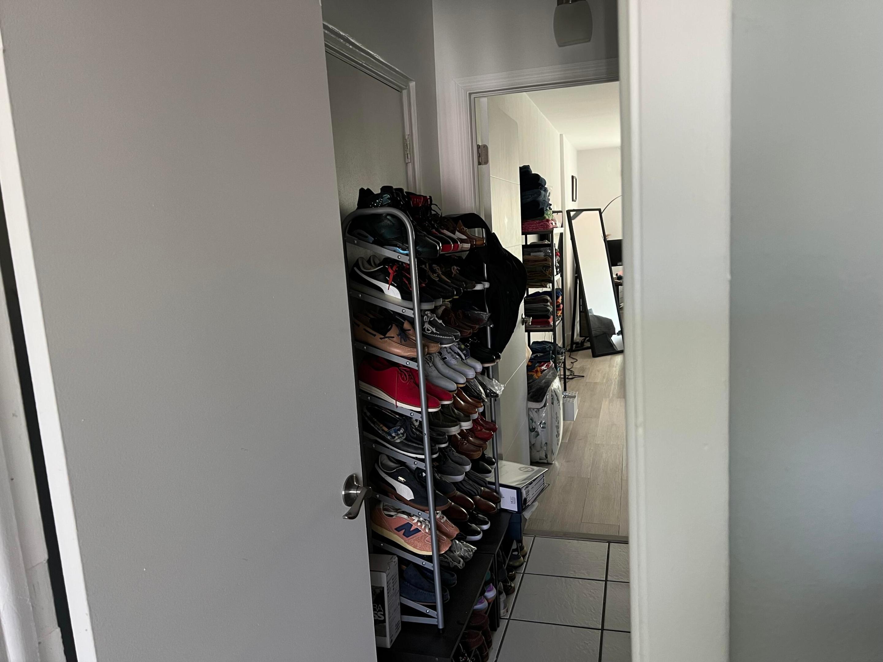 GELLERS SUBDIVISION - Residential Lease