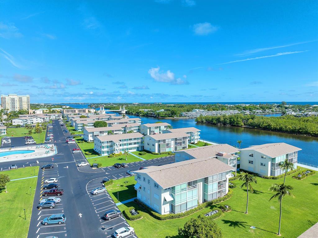 STERLING VILLAGE - Residential