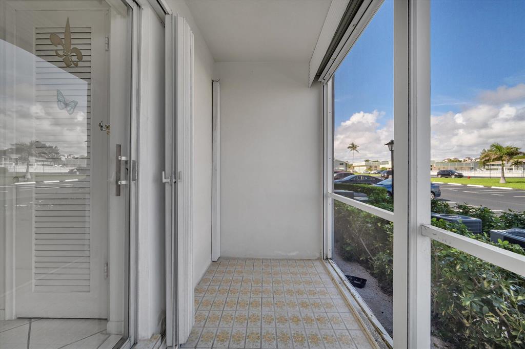 STERLING VILLAGE - Residential